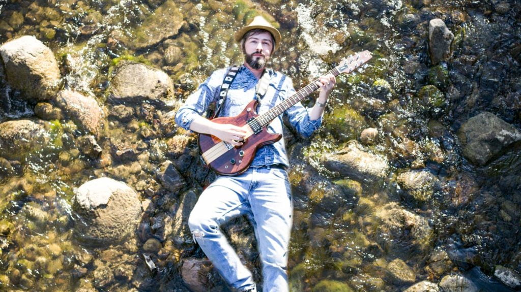 LA BEAT – HEWSON GREY BLENDING MANY INFLUENCES